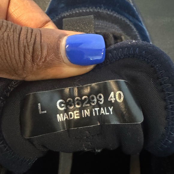 Gently used Chanel sneakers sz 40 - Picture 10 of 11